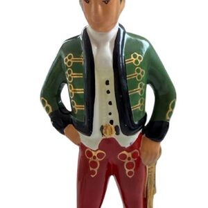 Vintage Irish Mist Decanter Soldier Legendary Liqueur Bottle 9.5”